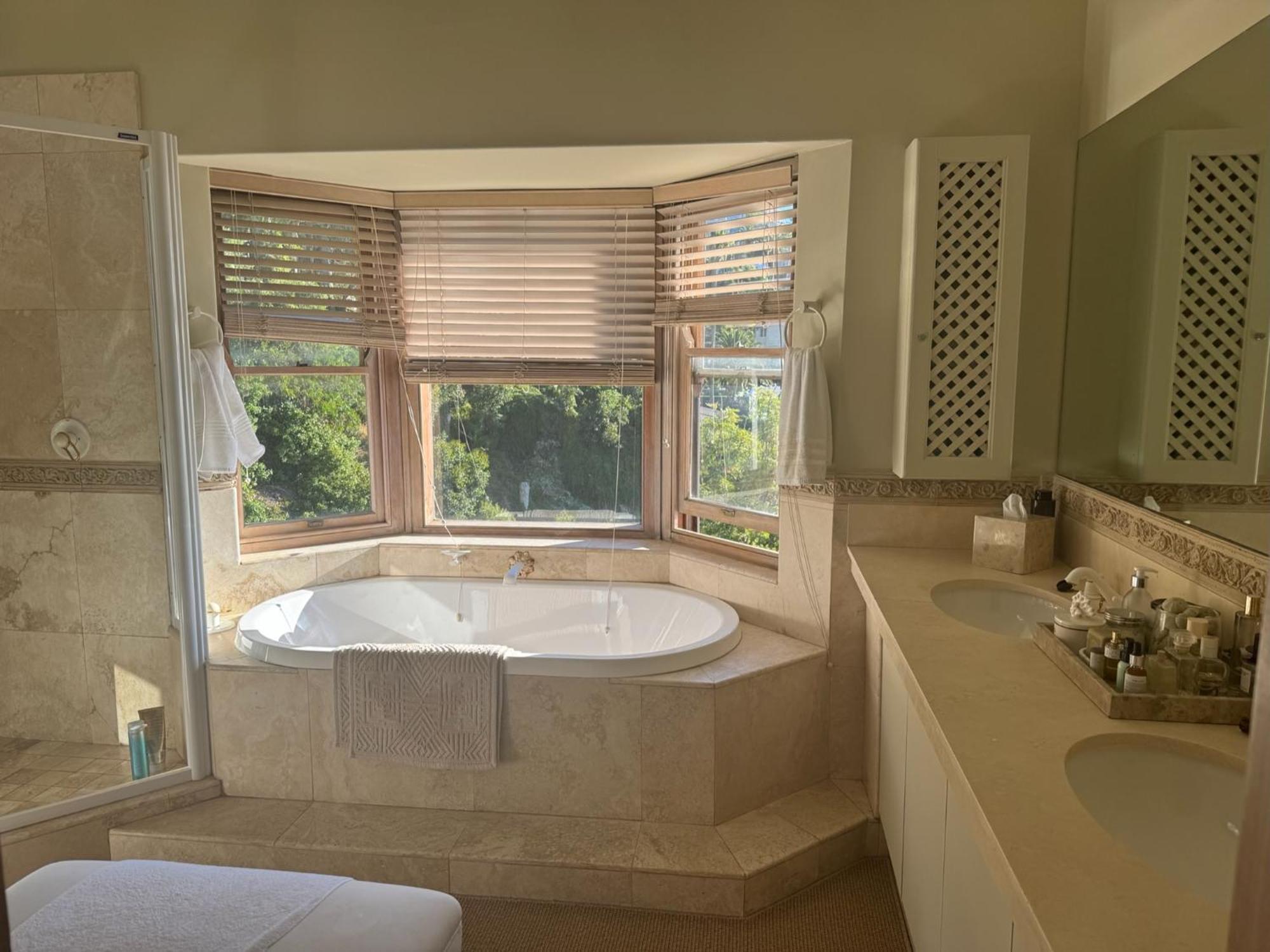 Villa Del Mar - "Luxurious En-Suite Bedroom With Lounge And Stunning Sea View Balcony In Bantry Bay" Кейптаун Екстериор снимка