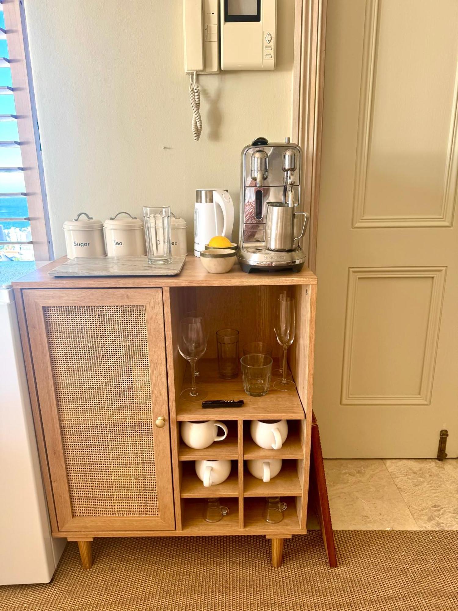 Villa Del Mar - "Luxurious En-Suite Bedroom With Lounge And Stunning Sea View Balcony In Bantry Bay" Кейптаун Екстериор снимка