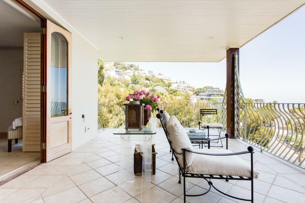 Villa Del Mar - "Luxurious En-Suite Bedroom With Lounge And Stunning Sea View Balcony In Bantry Bay" Кейптаун Екстериор снимка